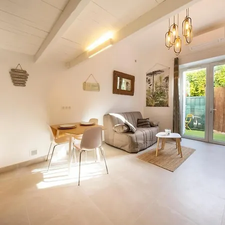 06y1 - Beautiful Modern T2 With Terrace