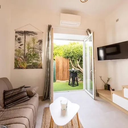 06y1 - Beautiful Modern T2 With Terrace Holiday home