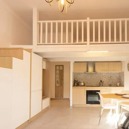 Holiday home 06y1 - Beautiful Modern T2 With Terrace *