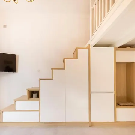 Holiday home 06y1 - Beautiful Modern T2 With Terrace Juan-les-Pins