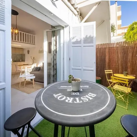 06y1 - Beautiful Modern T2 With Terrace Holiday home *