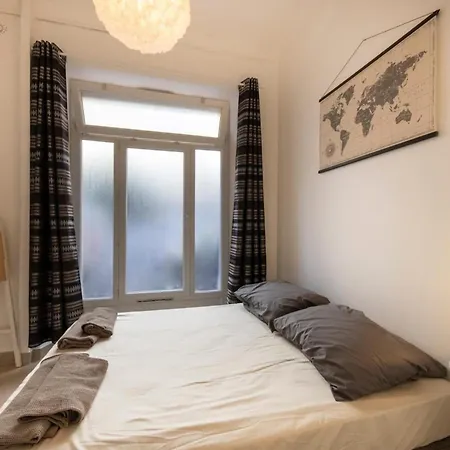 Holiday home 06y1 - Beautiful Modern T2 With Terrace Juan-les-Pins